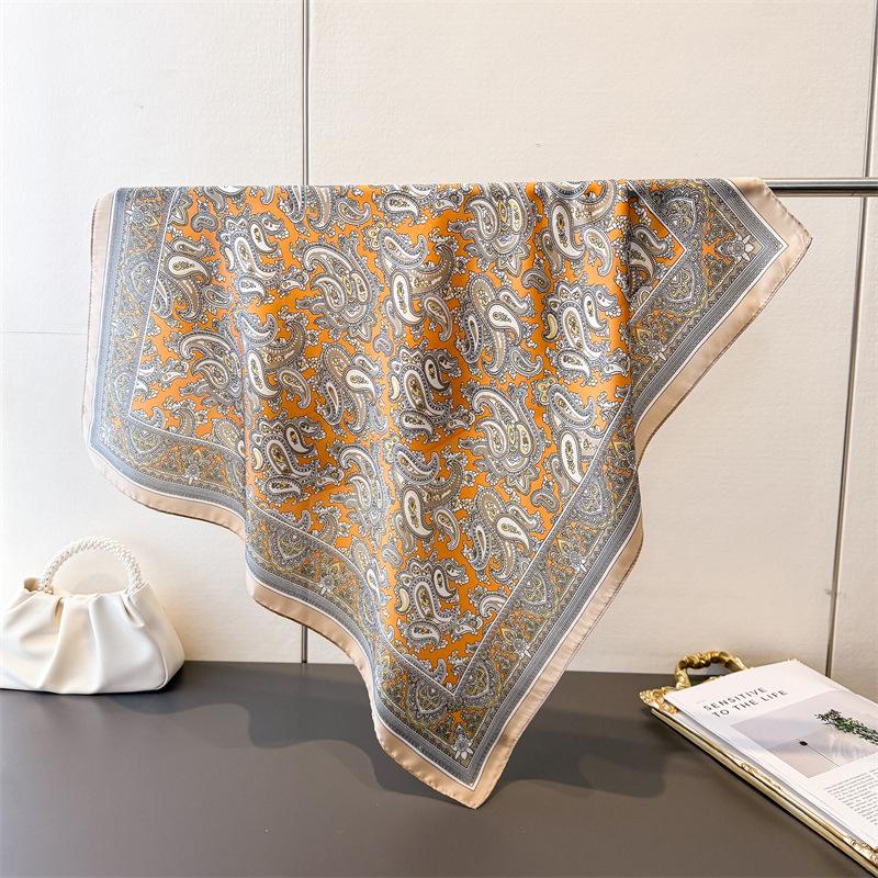 Boho Paisley Print Square Silk Scarf Soft Satin Silk Summer Beach Vacation Bandana for Women Luxury Neck Scarf Hairband Bag Tie 70X70CM
Boho Paisley Print Square Silk Scarf Soft Satin Silk Summer Beach Vacation Bandana for Women Luxury Neck Scarf Hairband Bag Tie 70X70CM