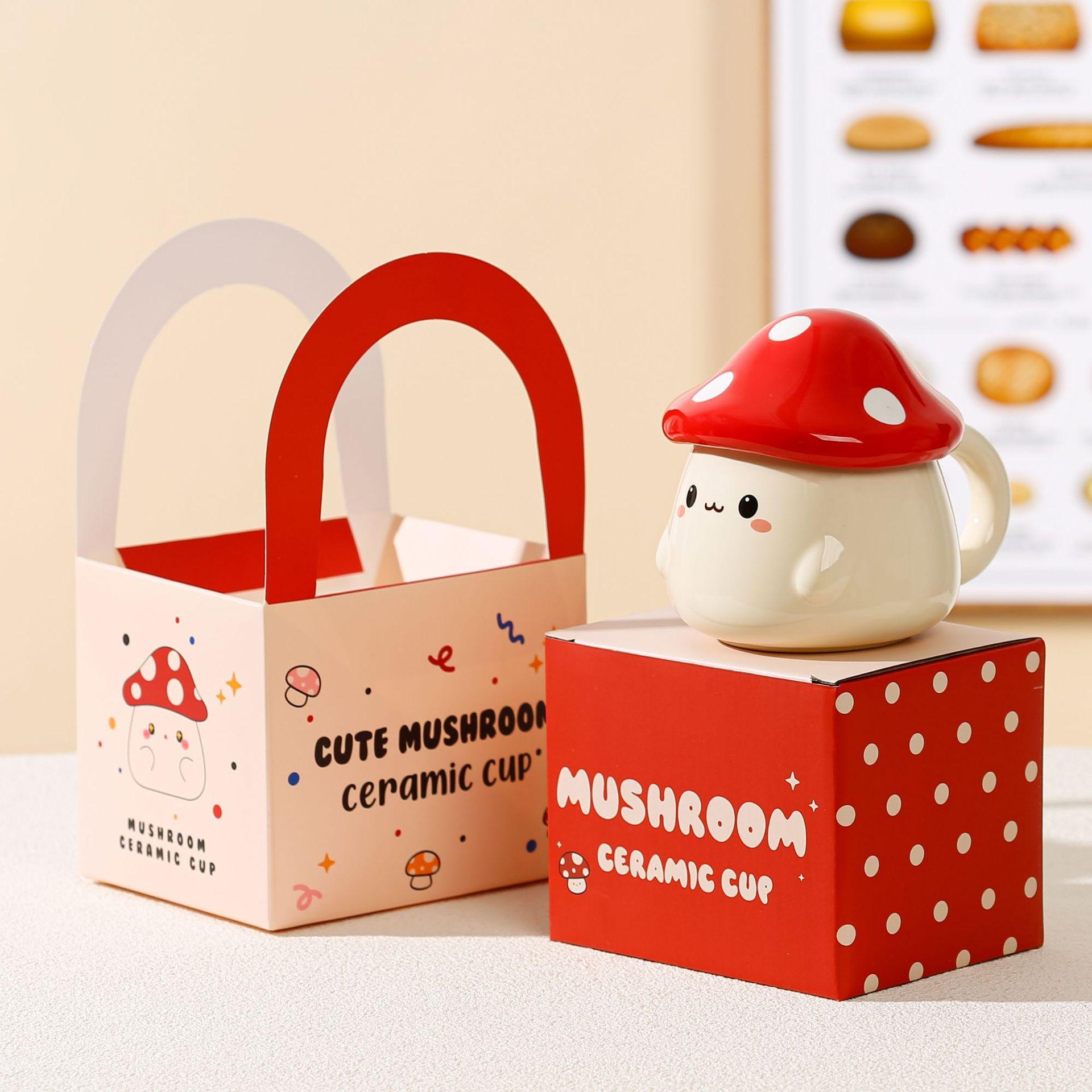 Креативная милая чашка-гриб, большая кружка с крышкой, керамическая чашка, сувенир, подарок для девочек 301-400ml
Креативная милая чашка-гриб, большая кружка с крышкой, керамическая чашка, сувенир, подарок для девочек 301-400ml