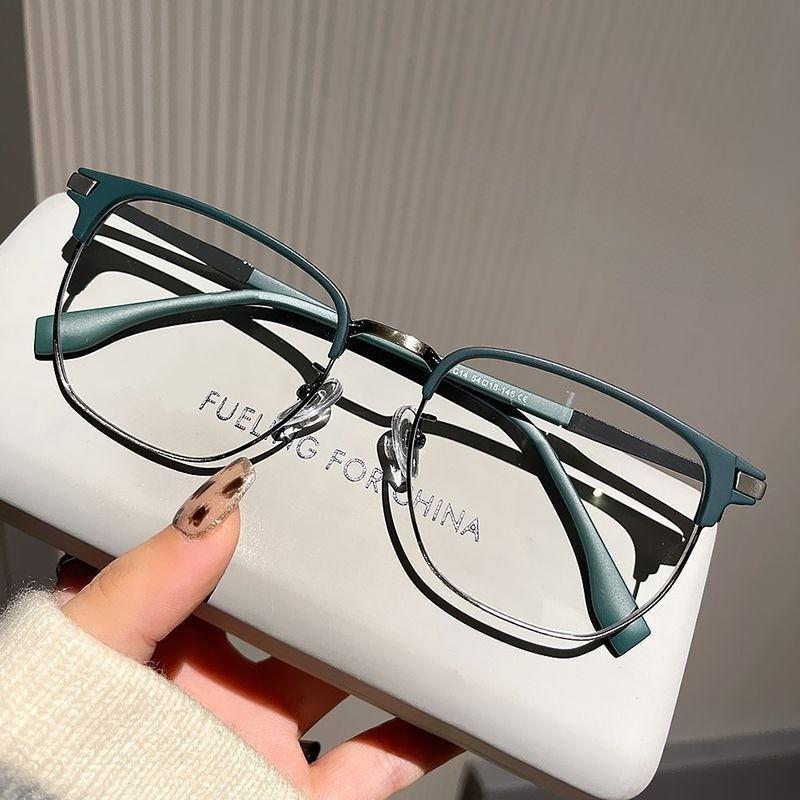 Women Anti Blue Light Glasses Men Vintage Computer Men Eyeglasses Optical Glass Plain Frame Gaming Spectacles Eyewear for Men золотой
Women Anti Blue Light Glasses Men Vintage Computer Men Eyeglasses Optical Glass Plain Frame Gaming Spectacles Eyewear for Men золотой