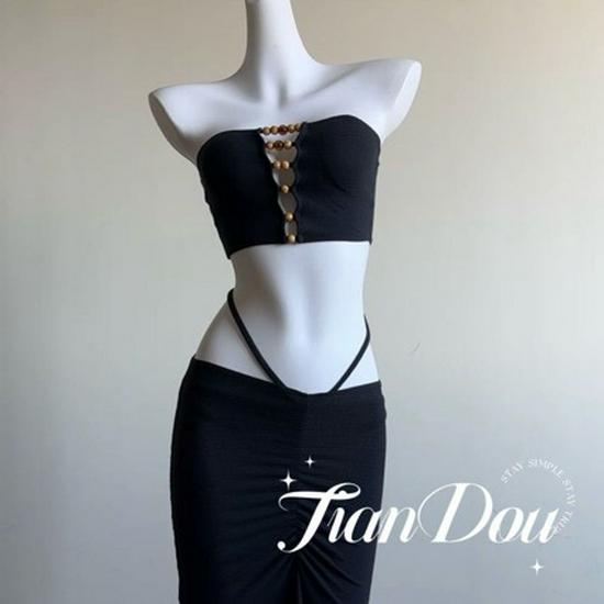 Бикини-бандо в китайском стиле с бусинами и длинной юбкой: Сексуальный купальник-тройка M (95-105 jin) чёрный
Бикини-бандо в китайском стиле с бусинами и длинной юбкой: Сексуальный купальник-тройка M (95-105 jin) чёрный