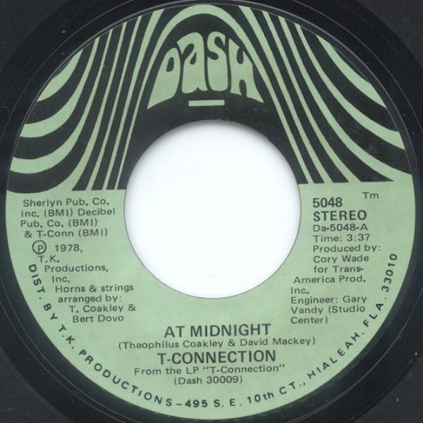 7inch Record T-CONNECTION - At Midnight 5048 Dash 1978 US Soul/Funk Used
7inch Record T-CONNECTION - At Midnight 5048 Dash 1978 US Soul/Funk Used