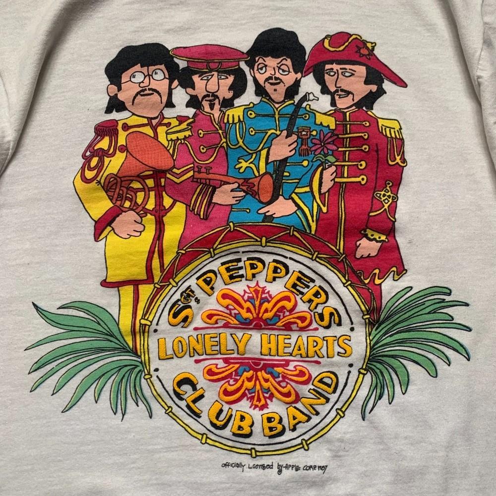 The Beatles Sgt Pepper s 20th Anniversary short sleeve white shirt KV39942 Unisex T-Shirt S
The Beatles Sgt Pepper s 20th Anniversary short sleeve white shirt KV39942 Unisex T-Shirt S