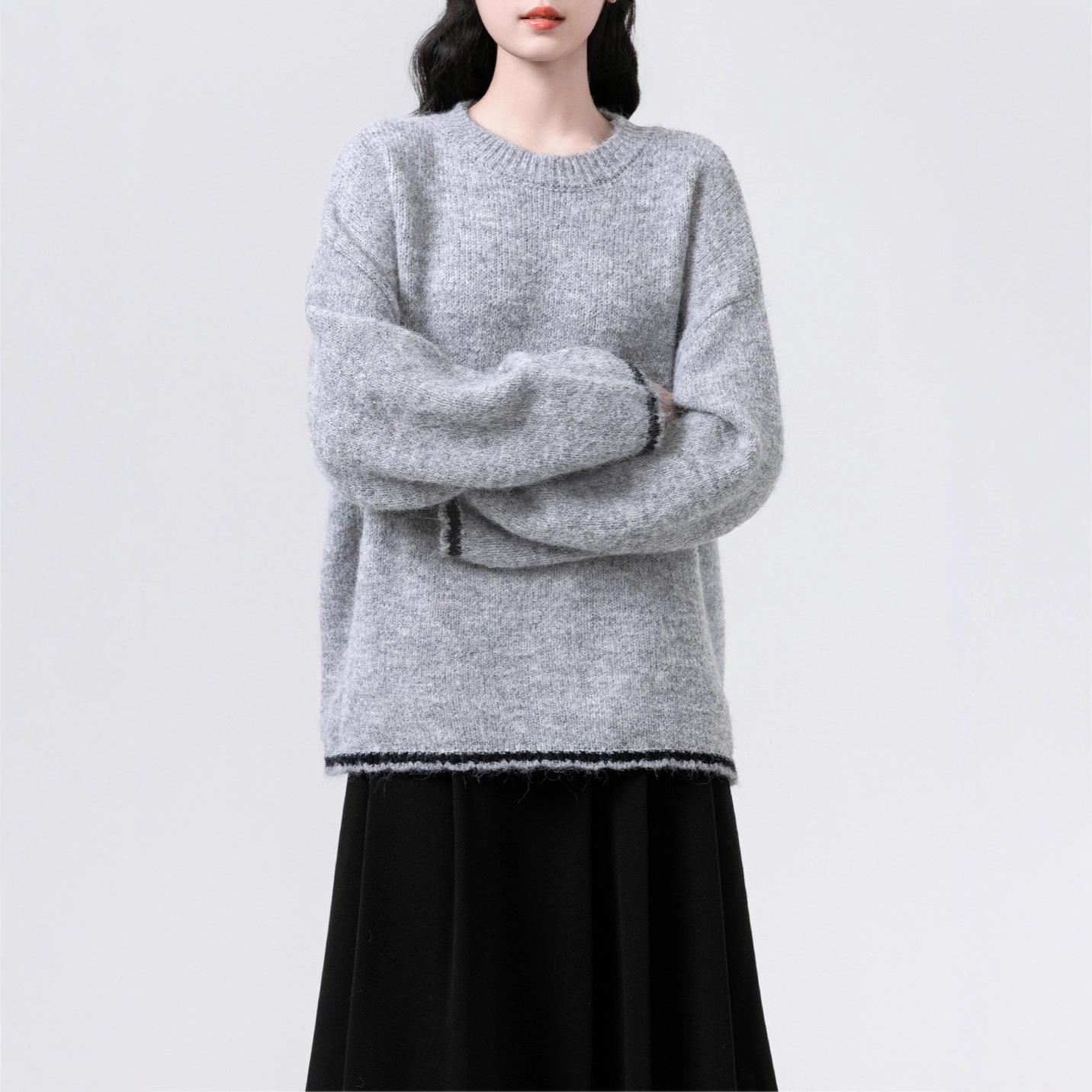Women s Loose Round Neck Color Block Pullover Sweater - Spring/Autumn 2025 Collection One Size серый
Women s Loose Round Neck Color Block Pullover Sweater - Spring/Autumn 2025 Collection One Size серый