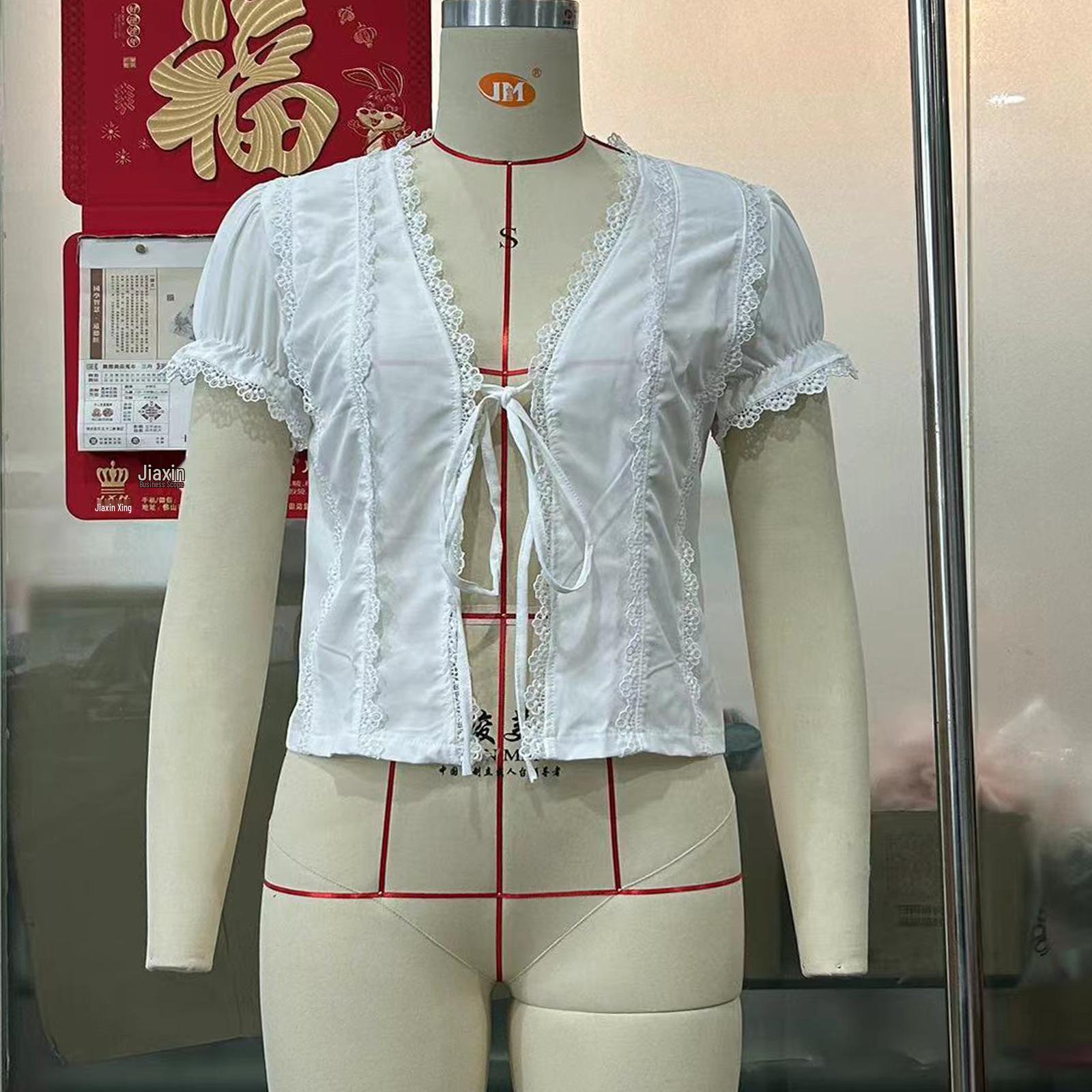 Women s Summer Tie-Up Lace Cropped Cardigan Shirt (SU3338) Large
Women s Summer Tie-Up Lace Cropped Cardigan Shirt (SU3338) Large