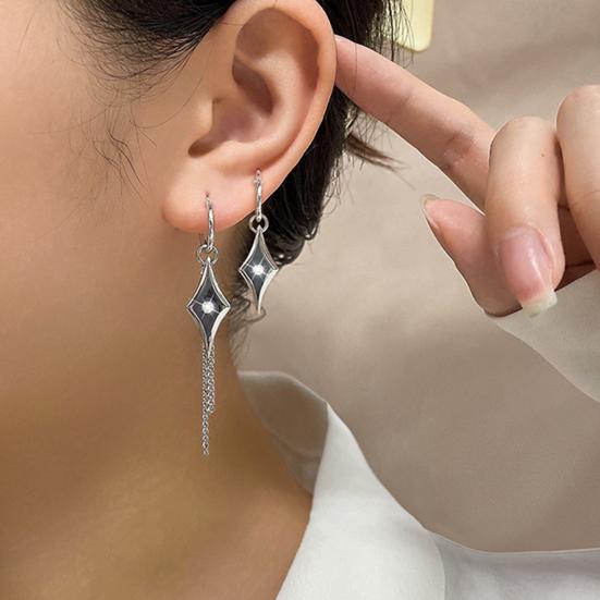 1Pc Women Earring Star Geometric Shiny Sparkling Ear Buckle Tassel Jewelry Shining Rhinestones Earring
1Pc Women Earring Star Geometric Shiny Sparkling Ear Buckle Tassel Jewelry Shining Rhinestones Earring