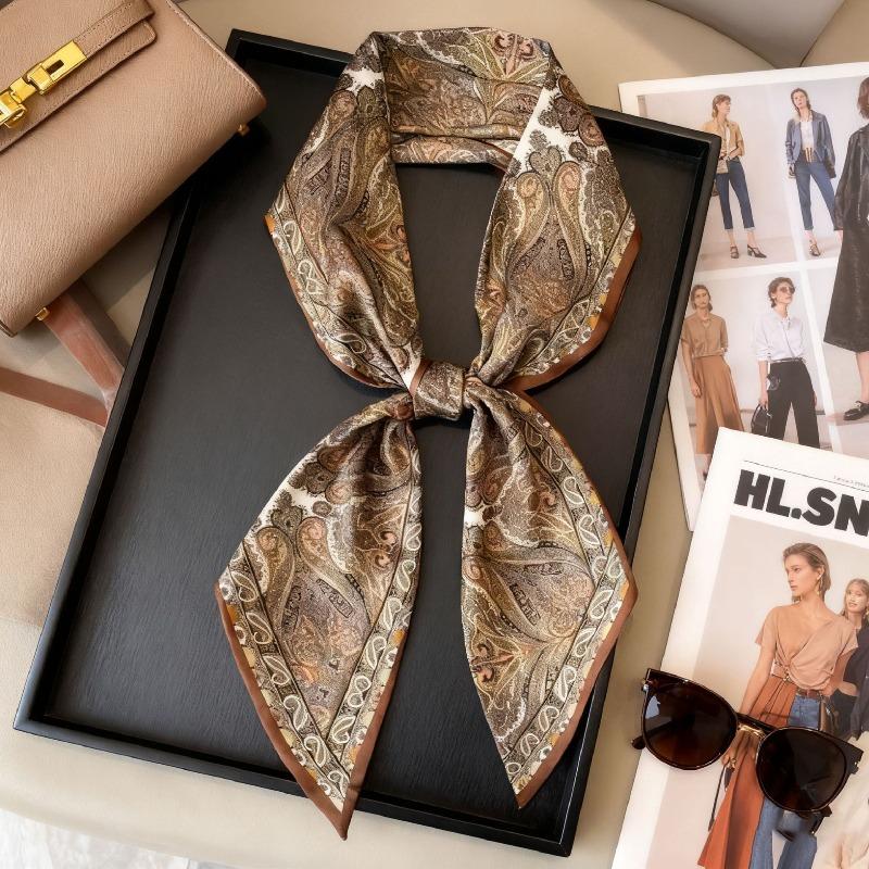 Mary Elegant cashew flower waist scarf, classy black belt, accessible luxury waist chain about 13*145cm
Mary Elegant cashew flower waist scarf, classy black belt, accessible luxury waist chain about 13*145cm