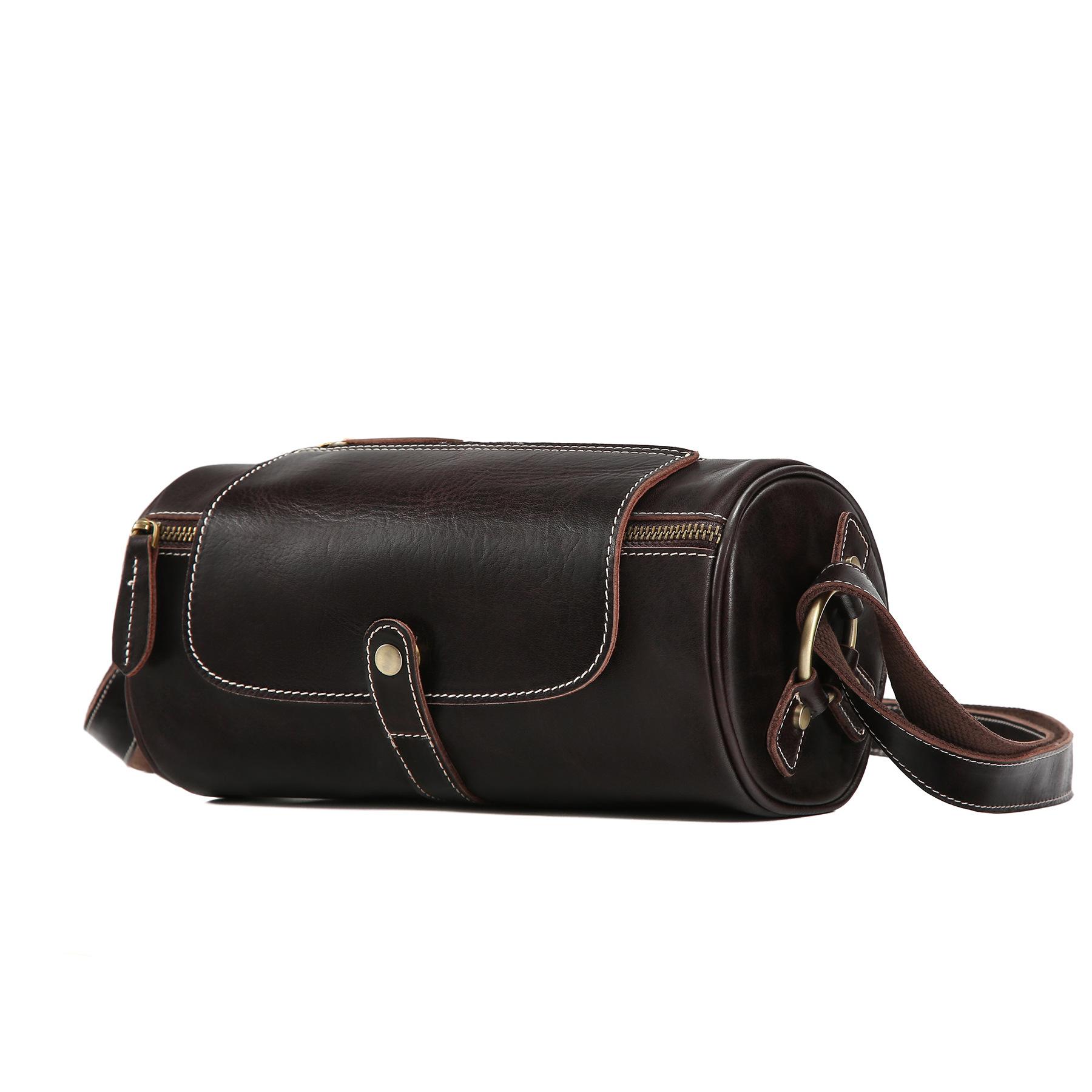 Retro First-Layer Cowhide Cylinder Bag Casual Commuter Men S Messenger Bag Genuine Leather Large-Capacity Cover Men S Bag
Retro First-Layer Cowhide Cylinder Bag Casual Commuter Men S Messenger Bag Genuine Leather Large-Capacity Cover Men S Bag