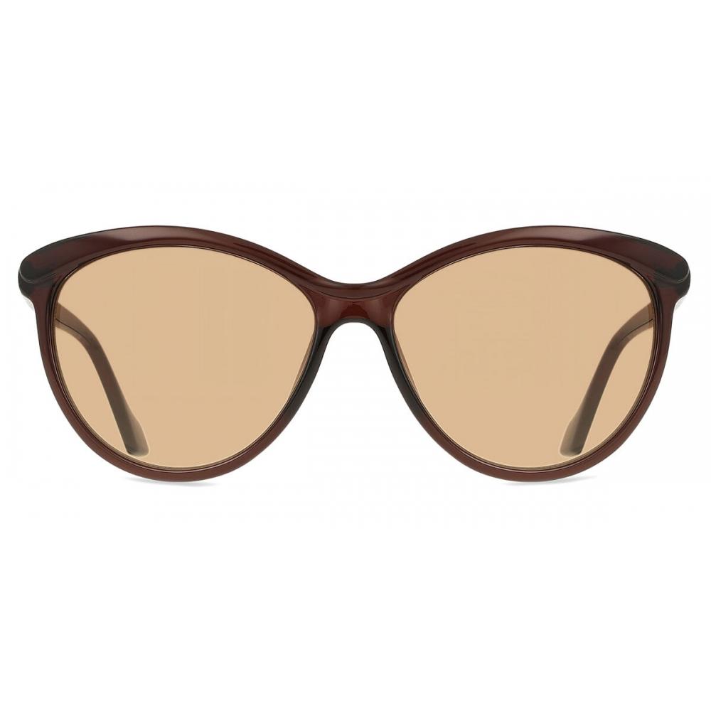 Calvin Klein Ck19534s 210 Women Sunglasses Crystal Brown/58-14-140
Calvin Klein Ck19534s 210 Women Sunglasses Crystal Brown/58-14-140