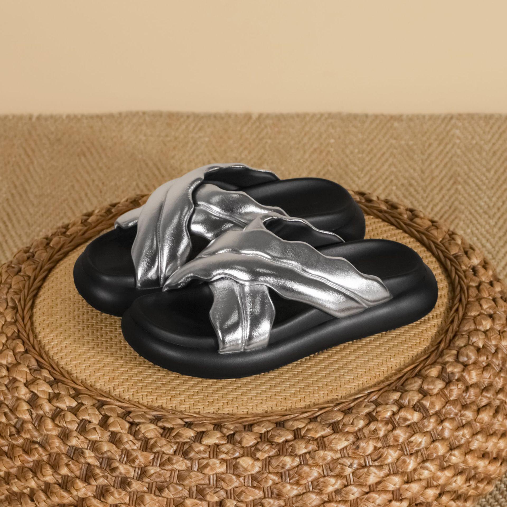 2025 autumn new fashion platform slippers women s wear cross word with casual style comfortable flat women s shoes 35
2025 autumn new fashion platform slippers women s wear cross word with casual style comfortable flat women s shoes 35