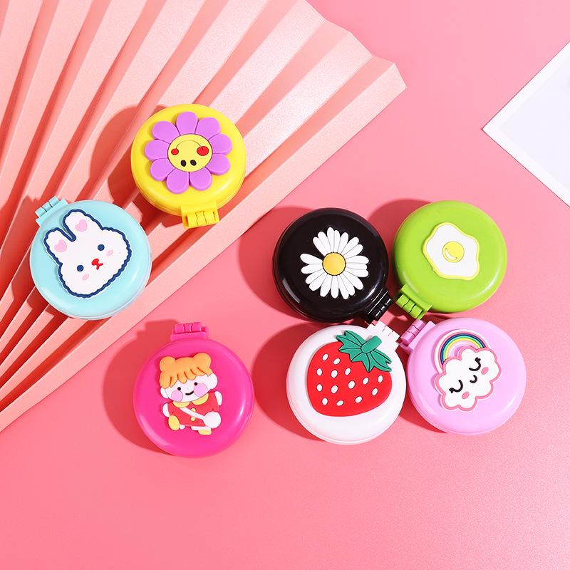 Dual-Use Folding Comb & Mirror: No-Knot Massage, Portable Hairdressing Gift for Students
Dual-Use Folding Comb & Mirror: No-Knot Massage, Portable Hairdressing Gift for Students