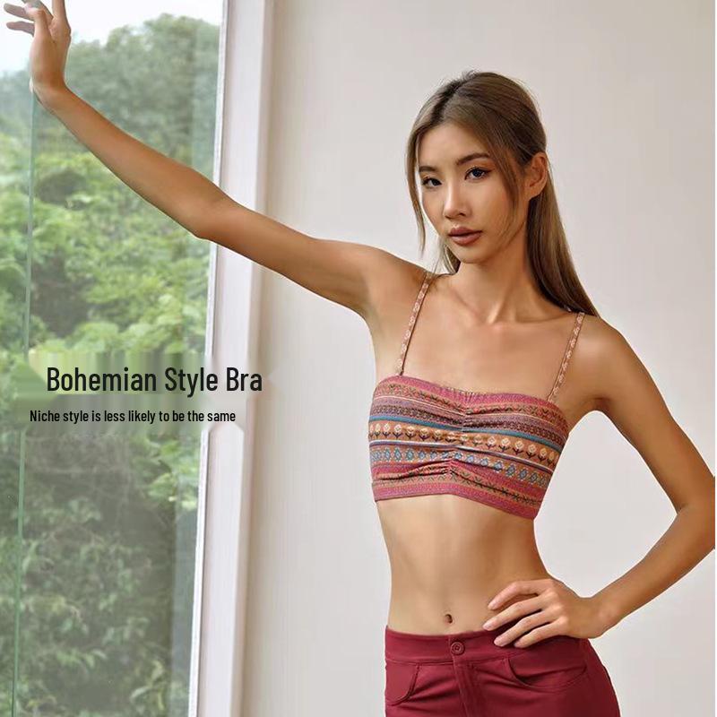 Women s Retro Print Spaghetti Strap Sports Bra with Pads - Fitness and Yoga Gathered Bandeau Vest Medium
Women s Retro Print Spaghetti Strap Sports Bra with Pads - Fitness and Yoga Gathered Bandeau Vest Medium