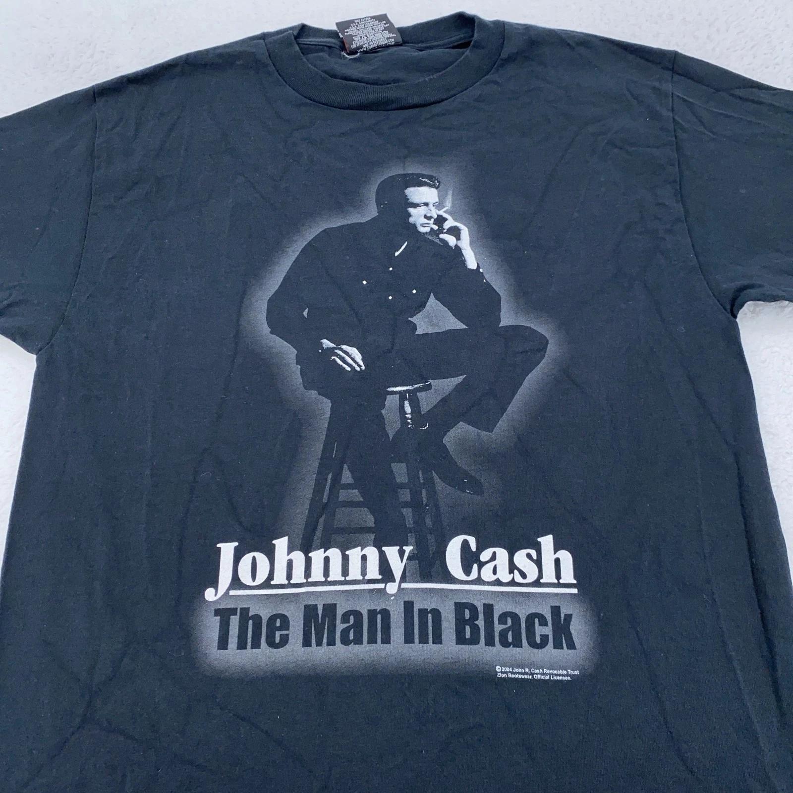 Vintage Johnny Cash Shirt Mens S/M Black Man In Black Zion Rootswear 2004 Tee XL
Vintage Johnny Cash Shirt Mens S/M Black Man In Black Zion Rootswear 2004 Tee XL