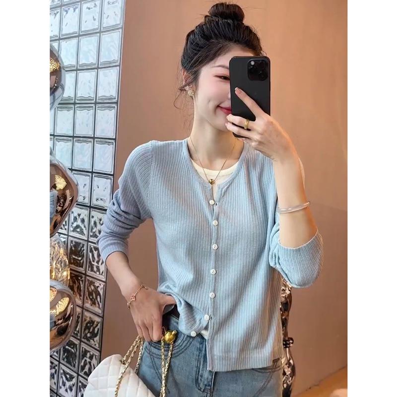 Stylish Early Autumn Two-Piece Knitted Long-Sleeve Top S (45-50kg) синій
Stylish Early Autumn Two-Piece Knitted Long-Sleeve Top S (45-50kg) синій