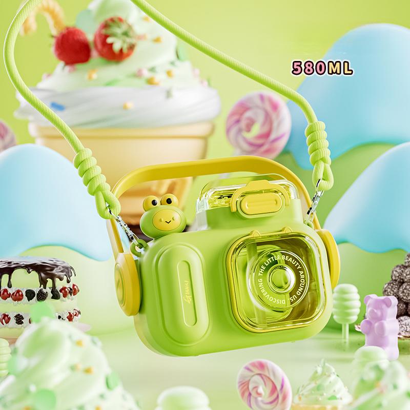 GIANXI Sippy Cup For Children Cute Cartoon Portable Tritan Material Water Bottle Safety Latches Seal Leak-Proof Plastic Cups
GIANXI Sippy Cup For Children Cute Cartoon Portable Tritan Material Water Bottle Safety Latches Seal Leak-Proof Plastic Cups