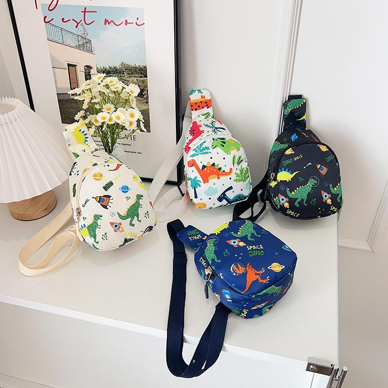 Children s breast bag, small dinosaur, large capacity cartoon, cute printing fashion, going out to play, change bag, accessory bag білий
Children s breast bag, small dinosaur, large capacity cartoon, cute printing fashion, going out to play, change bag, accessory bag білий