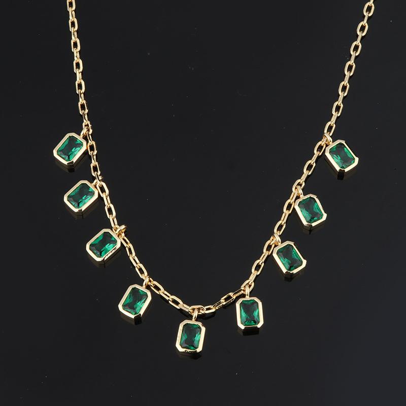 Ювелірна підвіска Кольє з каменем з вітражного скла Блискуче кольорове цирконієве кольє для ключиці
Ювелірна підвіска Кольє з каменем з вітражного скла Блискуче кольорове цирконієве кольє для ключиці