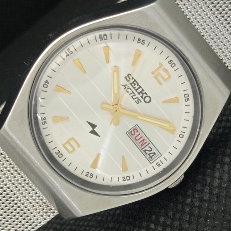 Б/У ВИНТАЖНЫЕ ЧАСЫ SEIKO ACTUS AUTOMATIC 6349A ЯПОНИЯ МУЖСКИЕ СЕРЕБРЯНЫЕ ЧАСЫ 608h-a316625-2 SKU608h-a316625
Б/У ВИНТАЖНЫЕ ЧАСЫ SEIKO ACTUS AUTOMATIC 6349A ЯПОНИЯ МУЖСКИЕ СЕРЕБРЯНЫЕ ЧАСЫ 608h-a316625-2 SKU608h-a316625