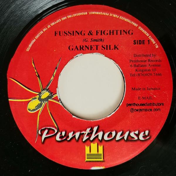 7inch Record GARNETT SILK - Fussing & Fighting NONE Penthouse Recor Jamaica Reggae, Ska & Dub Used
7inch Record GARNETT SILK - Fussing & Fighting NONE Penthouse Recor Jamaica Reggae, Ska & Dub Used