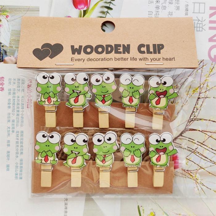 Мультяшная лягушка Подвесная фотография Открытка флориста Животное Маленькая деревянная прищепка 10pcs(one set)
Мультяшная лягушка Подвесная фотография Открытка флориста Животное Маленькая деревянная прищепка 10pcs(one set)