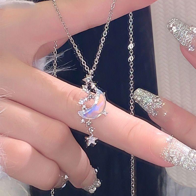 Moon and Star Pendant Necklace with Chain Adjustable Length for Women Fashion Jewelry Gift Accessory One Size серебряный
Moon and Star Pendant Necklace with Chain Adjustable Length for Women Fashion Jewelry Gift Accessory One Size серебряный