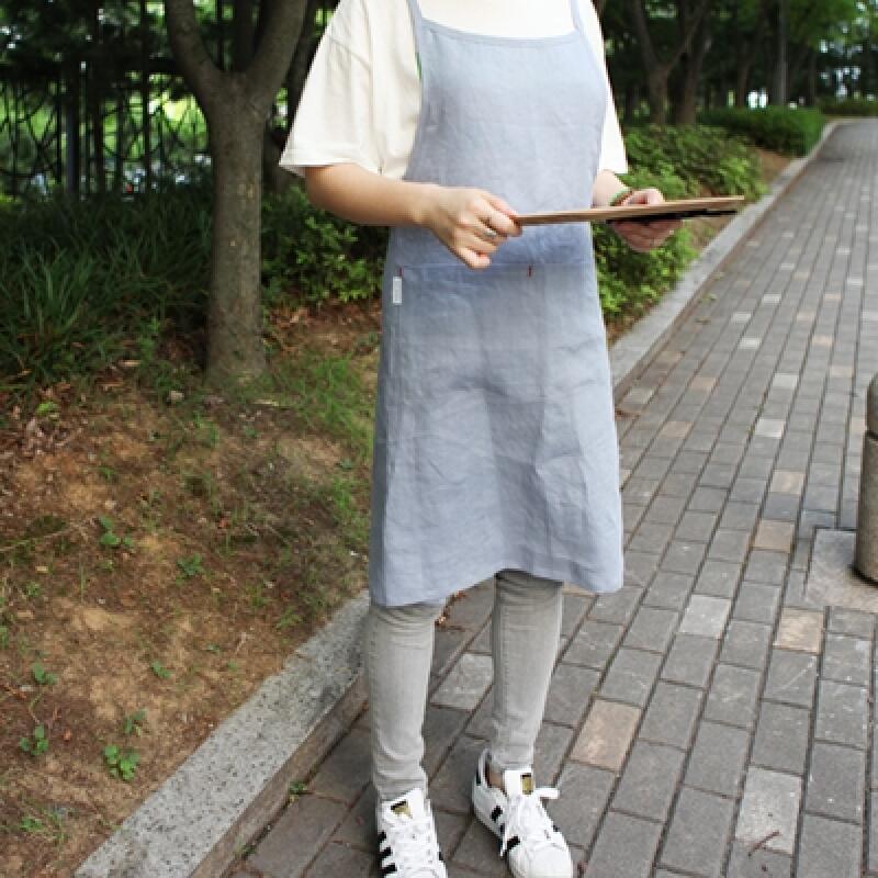 Signature Stitch Linen Apron_Sky Blue
Signature Stitch Linen Apron_Sky Blue