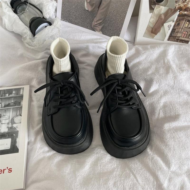 British style small leather shoes women s 2025 new spring and summer student big head retro single shoes lace-up thick sole heightening jk women s sh 35
British style small leather shoes women s 2025 new spring and summer student big head retro single shoes lace-up thick sole heightening jk women s sh 35