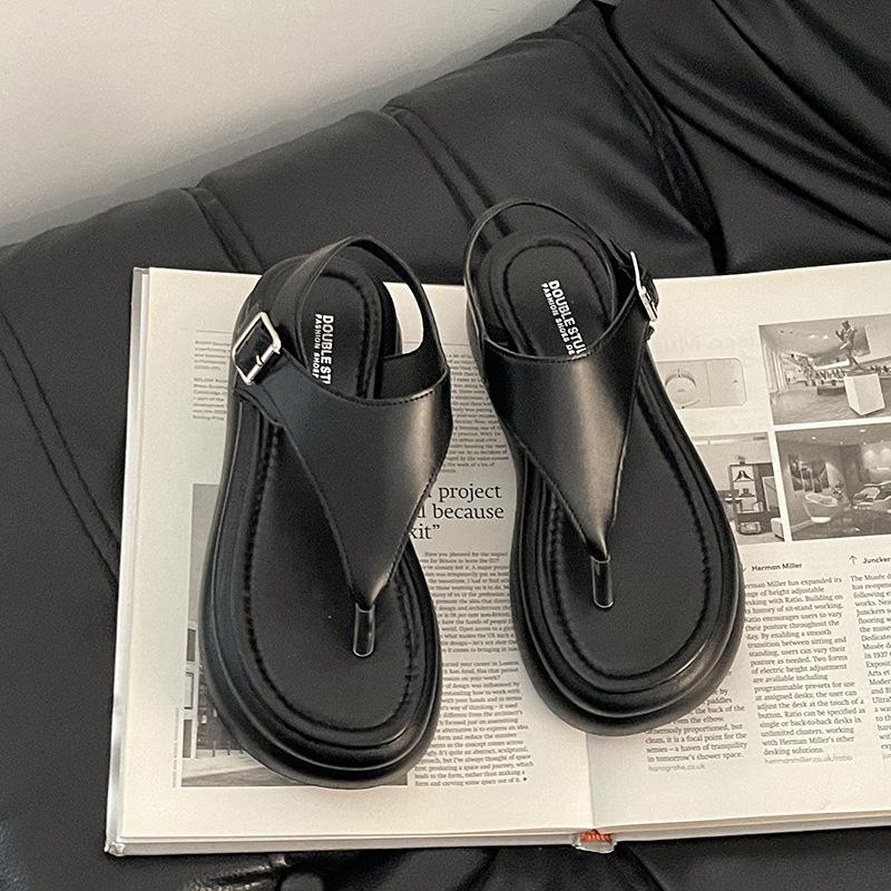 Retro fashion simple versatile outer wear flip-flops women 2025 summer new thin and tall muffin cool slippers 35 чёрный
Retro fashion simple versatile outer wear flip-flops women 2025 summer new thin and tall muffin cool slippers 35 чёрный