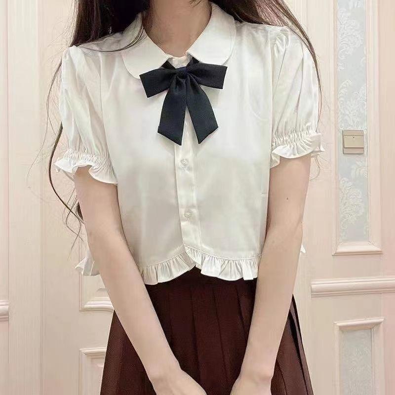 Kawaii милые блузки в стиле Лолиты, женские японские белые рубашки JK для девочек, милые оборки с короткими рукавами-фонариками, модный топ на пуговицах
Kawaii милые блузки в стиле Лолиты, женские японские белые рубашки JK для девочек, милые оборки с короткими рукавами-фонариками, модный топ на пуговицах