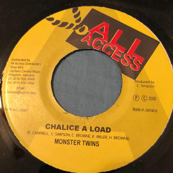 7inch Record MONSTER TWINS / STRANGER (41) - Chalice A Load / Peeping Tom AACS0007 All Access 2000 Jamaica Reggae, Ska & Dub Used
7inch Record MONSTER TWINS / STRANGER (41) - Chalice A Load / Peeping Tom AACS0007 All Access 2000 Jamaica Reggae, Ska & Dub Used