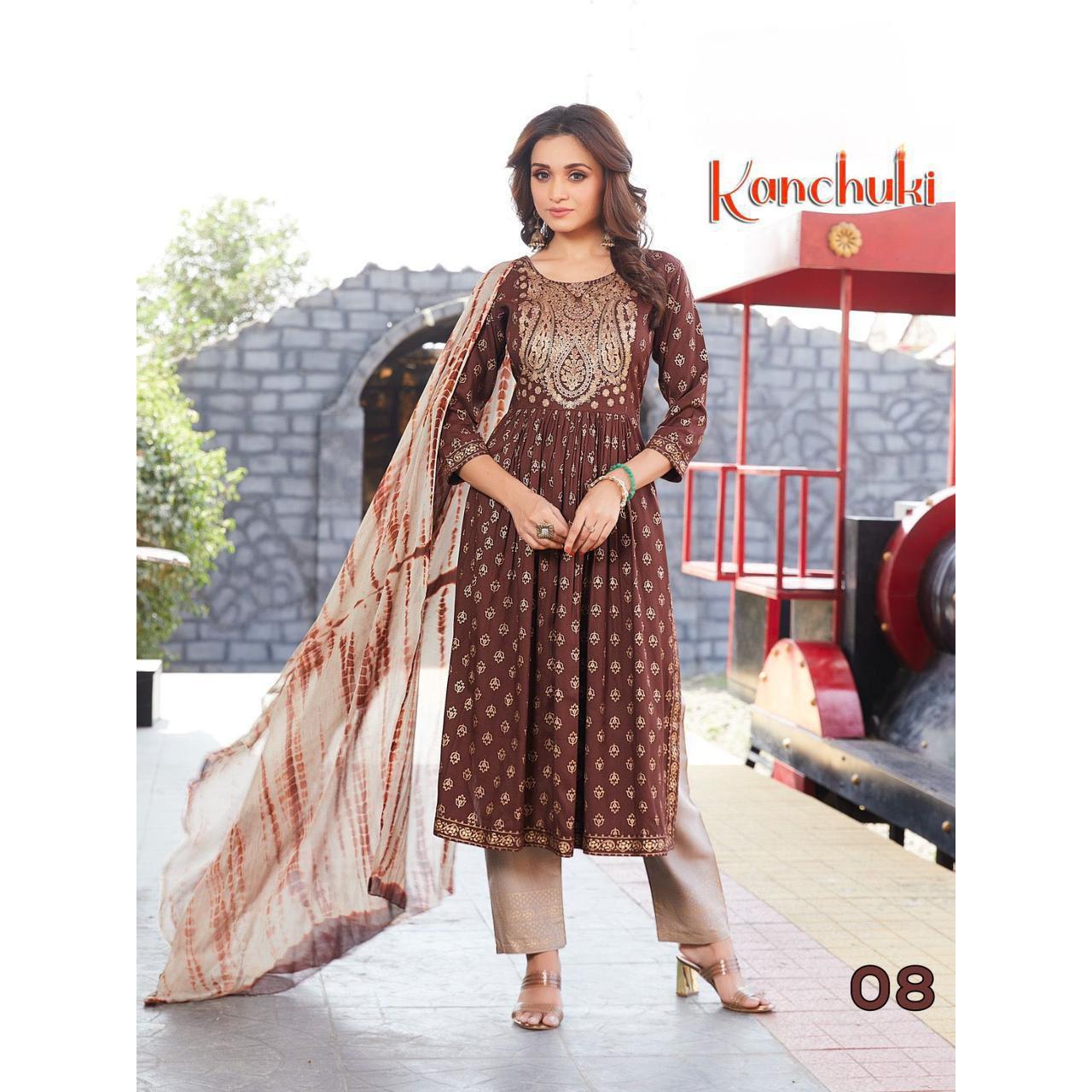 стильная повседневная курта пента
стильная повседневная курта пента