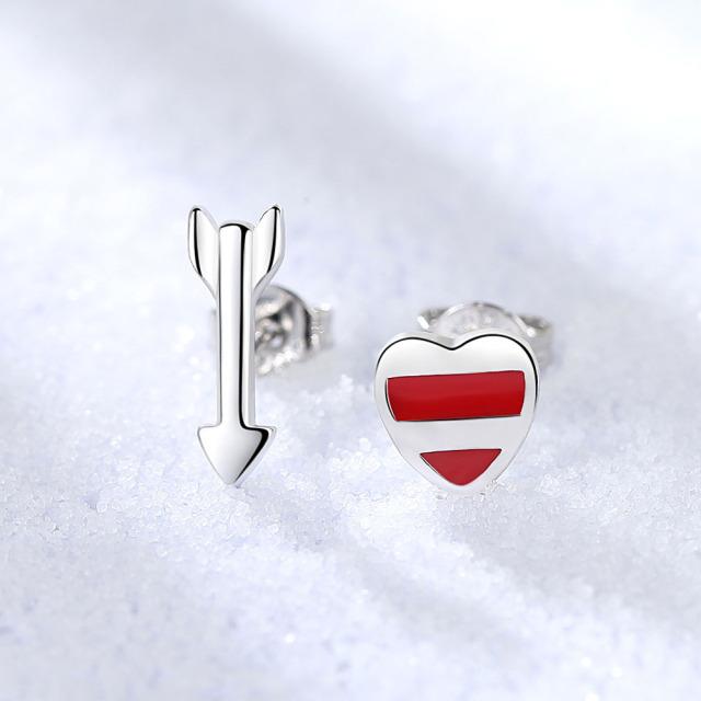 Новые 925 пробы стерлингового серебра женские серьги мода кристалл клей стрела сердце комбинация пара серьги гвоздики ювелирные изделия подарок
Новые 925 пробы стерлингового серебра женские серьги мода кристалл клей стрела сердце комбинация пара серьги гвоздики ювелирные изделия подарок