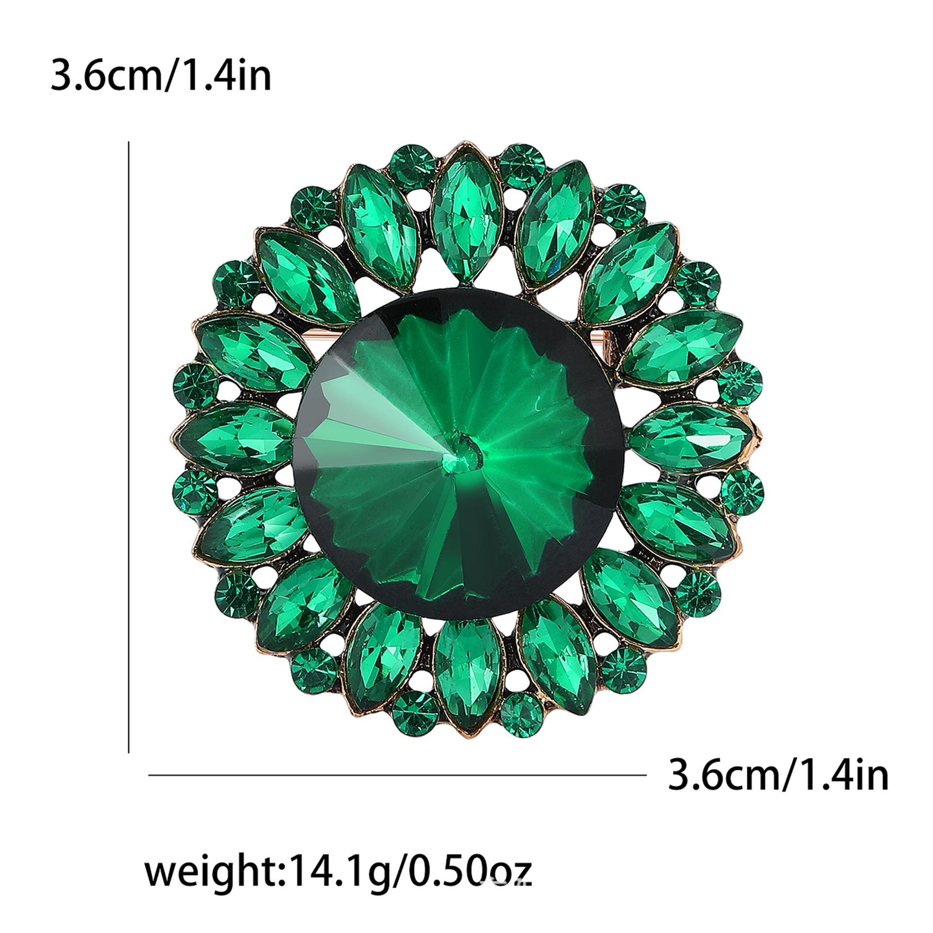 Korean Fashion Retro Trumpet Rhinestone Brooch - Elegant Women s Evening Dress Pin зелений
Korean Fashion Retro Trumpet Rhinestone Brooch - Elegant Women s Evening Dress Pin зелений