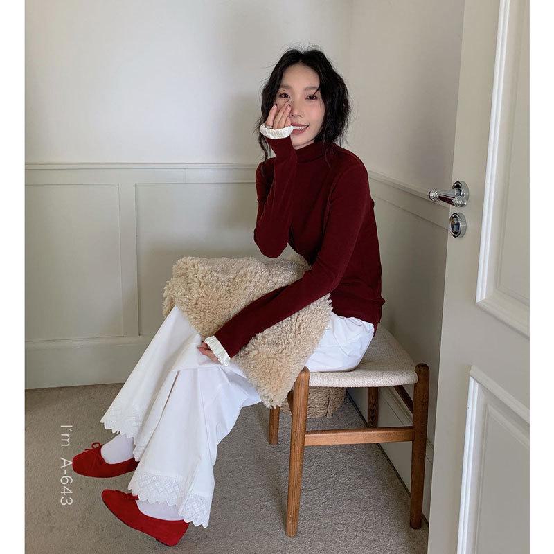 Футболка Du Xiaozhai из бархата с длинными рукавами и отделкой французским кружевом A643. One Size
Футболка Du Xiaozhai из бархата с длинными рукавами и отделкой французским кружевом A643. One Size