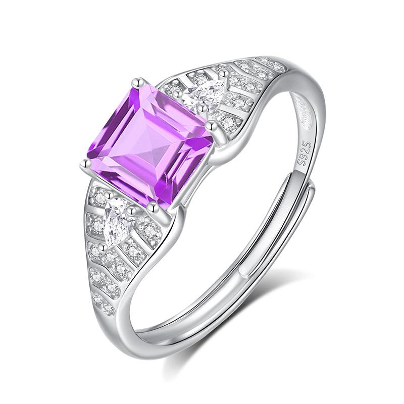 Natural crystal stone jewelry s925 sterling silver ring women s square high-end sense European and American style open ring fashion gift
Natural crystal stone jewelry s925 sterling silver ring women s square high-end sense European and American style open ring fashion gift