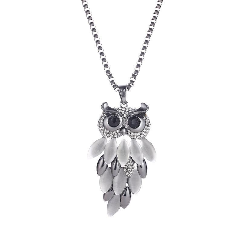 New Creative Long Owl Necklace, High-End Owl White Sweater Chain
New Creative Long Owl Necklace, High-End Owl White Sweater Chain