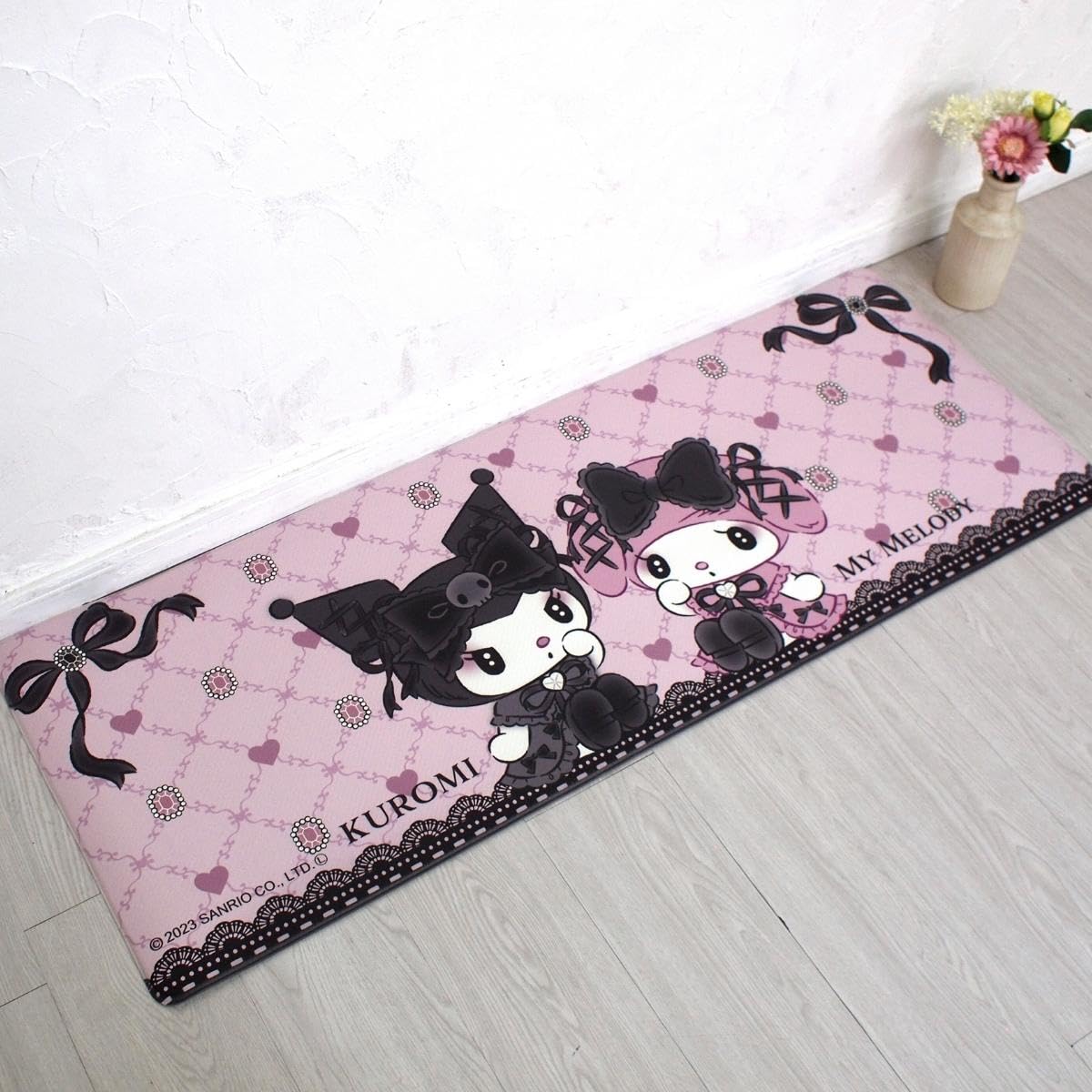 Sanrio Midnight Merokuro My Melody Kuromi ПВХ кухонный коврик 45 x 120 см виниловый водоотталкивающий ПВХ антибактериальный устойчивый к запахам устойчивый к плесени огнестойкий
Sanrio Midnight Merokuro My Melody Kuromi ПВХ кухонный коврик 45 x 120 см виниловый водоотталкивающий ПВХ антибактериальный устойчивый к запахам устойчивый к плесени огнестойкий