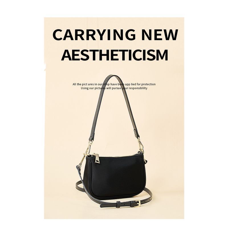 Mini Fall and Winter Lightweight Nylon Mobile Phone Bag Black
Mini Fall and Winter Lightweight Nylon Mobile Phone Bag Black