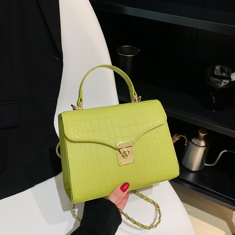 Жіноча сумка з нішевим дизайном у стилі ретро, літо 2024, нова мода, проста сумка через плече, повсякденна жіноча сумка зелений
Жіноча сумка з нішевим дизайном у стилі ретро, літо 2024, нова мода, проста сумка через плече, повсякденна жіноча сумка зелений