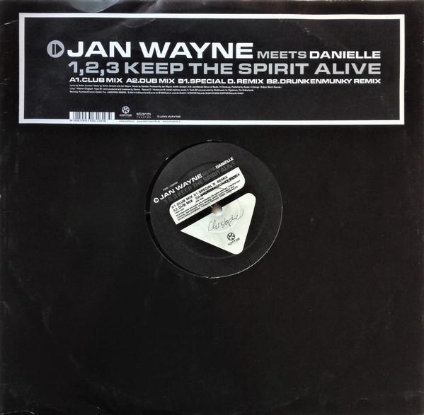12inch Record JAN WAYNE, DANIELLE - 1,2,3 Keep The Spirit Alive K335 Kontor Records 2003 Germany Dance & Electronica Used
12inch Record JAN WAYNE, DANIELLE - 1,2,3 Keep The Spirit Alive K335 Kontor Records 2003 Germany Dance & Electronica Used