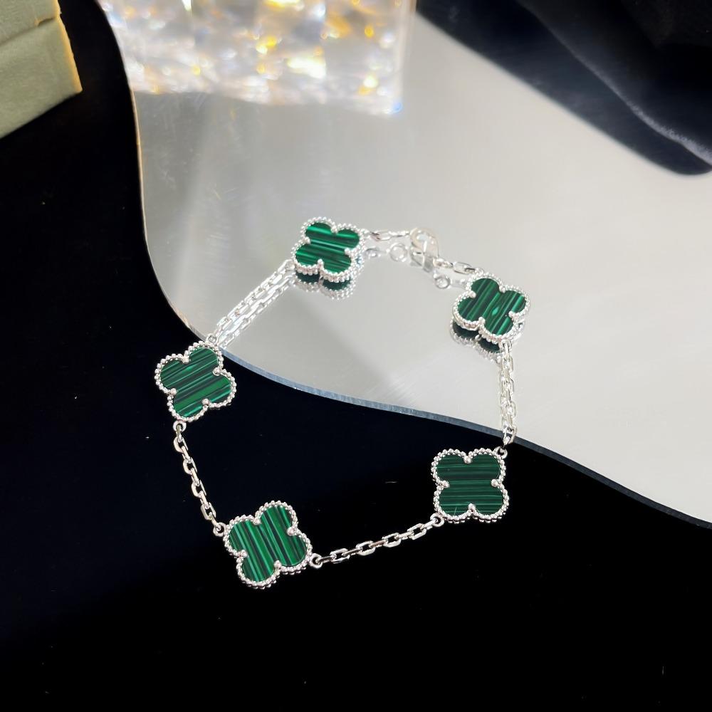 Висока Версія Браслет Чотирилисник П ятиквітка Натуральний Фіолетовий Халцедон Лазерне CNC Різьблення 18K Не линяє Жіночий Браслет 925 silver
Висока Версія Браслет Чотирилисник П ятиквітка Натуральний Фіолетовий Халцедон Лазерне CNC Різьблення 18K Не линяє Жіночий Браслет 925 silver