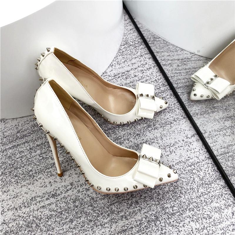 Элегантные женские туфли с заклепками и бантами, модные туфли на тонком каблуке, платья и обувь больших размеров. 33
Элегантные женские туфли с заклепками и бантами, модные туфли на тонком каблуке, платья и обувь больших размеров. 33