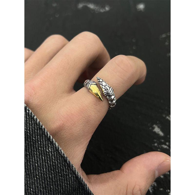 Fashion Retro Dragon Claw Ring Men s Fancy Stylish Domineering Ring Hip Hop Hipster Index Finger Ring Single Tail Ring Tide Dragon Claw (Gold)
Fashion Retro Dragon Claw Ring Men s Fancy Stylish Domineering Ring Hip Hop Hipster Index Finger Ring Single Tail Ring Tide Dragon Claw (Gold)