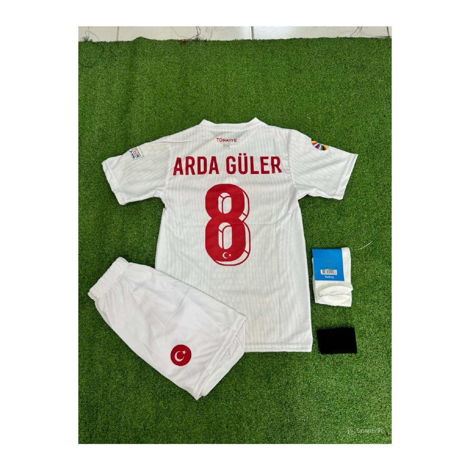 Trkiye Number 8 Kids 4-piece Set White National Team Jersey With Gift59594345 3-4 Yaş чистый
Trkiye Number 8 Kids 4-piece Set White National Team Jersey With Gift59594345 3-4 Yaş чистый