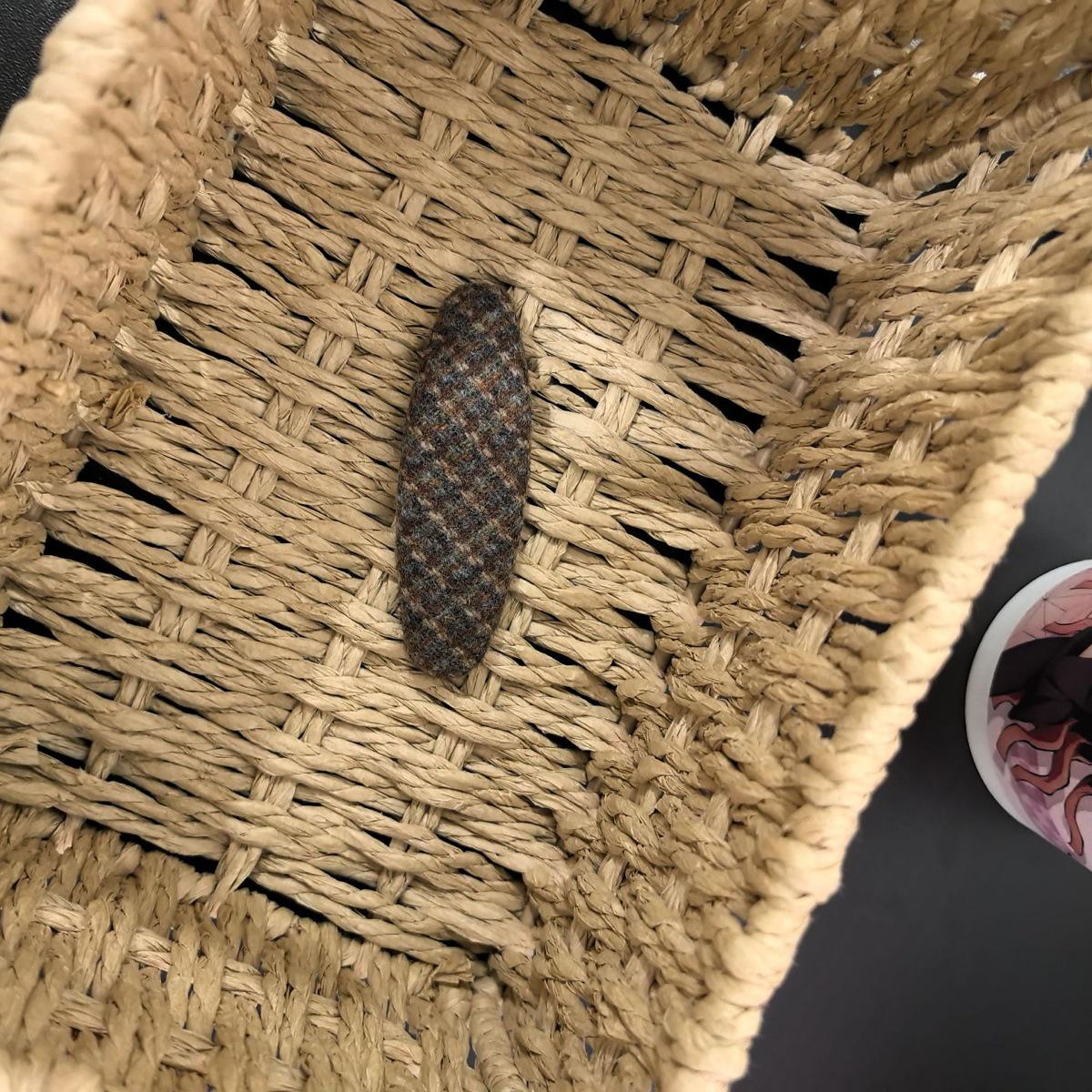 2024 New Style Retro Knit Herringbone Hair Clip for Women and Babies - High-End Bangs Duckbill Side Clip for Flyaways
2024 New Style Retro Knit Herringbone Hair Clip for Women and Babies - High-End Bangs Duckbill Side Clip for Flyaways