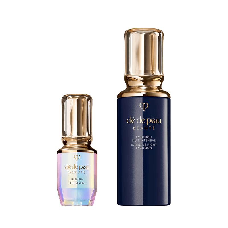 Clé de Peau Beauté Radiant Skincare Set
Clé de Peau Beauté Radiant Skincare Set