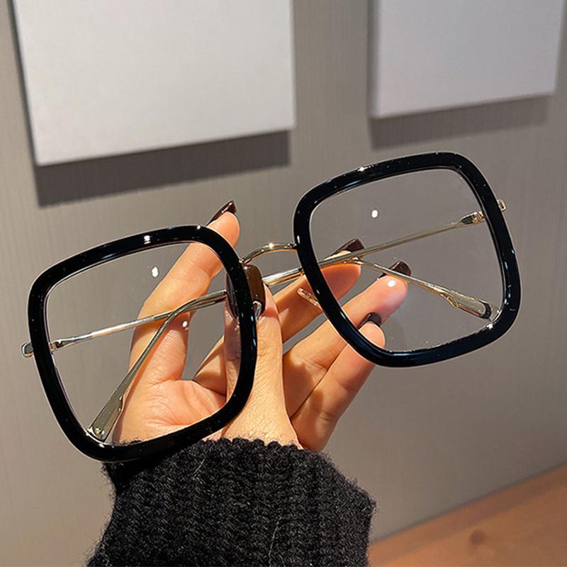 Blue Light Blocking Oversized Reading Glasses Leopard Square Clear Prescription Glasses Women Fashion Magnifying Eyeglasses Plus 0
Blue Light Blocking Oversized Reading Glasses Leopard Square Clear Prescription Glasses Women Fashion Magnifying Eyeglasses Plus 0