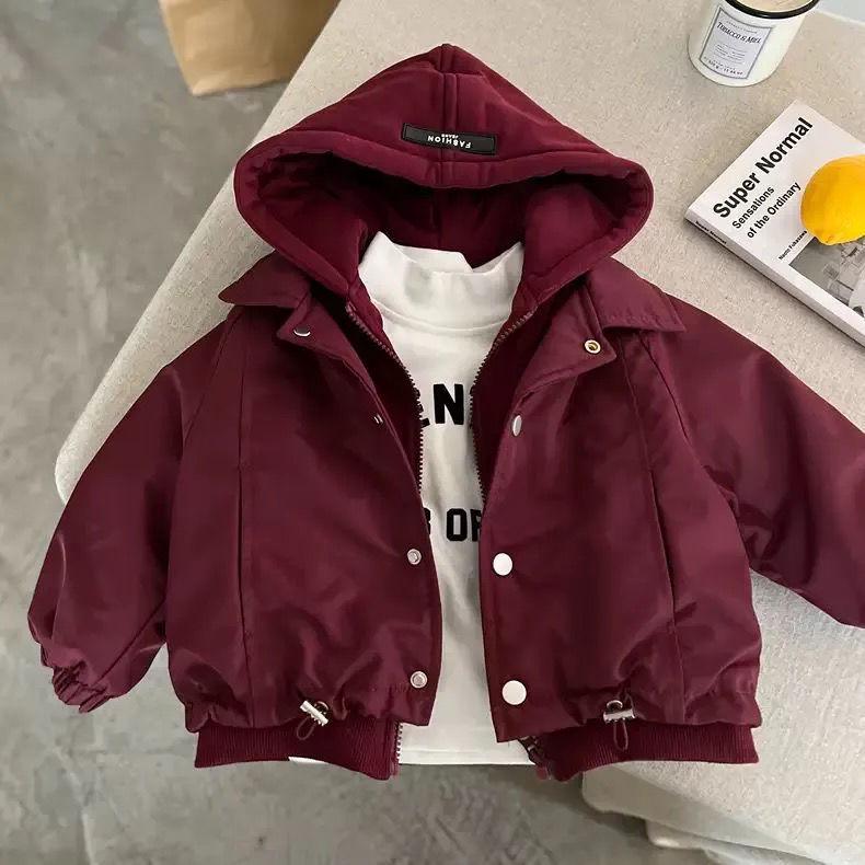 Children s Quilted Winter Jacket: Colorful Hooded Windbreaker for Boys and Girls, Thick Cotton Coat, Stylish and Warm. 90
Children s Quilted Winter Jacket: Colorful Hooded Windbreaker for Boys and Girls, Thick Cotton Coat, Stylish and Warm. 90