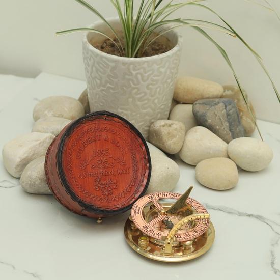 Brass Sundial Compass with Leather Case, 8.89 cm Navigation Instrument Nautical Gift Handmade Collectible Best Gift Item
Brass Sundial Compass with Leather Case, 8.89 cm Navigation Instrument Nautical Gift Handmade Collectible Best Gift Item