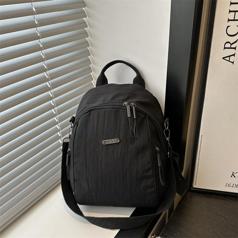 Summer backpack new large-capacity commuter travel backpack fashionable versatile shoulder handbag women s lightweight чорний
Summer backpack new large-capacity commuter travel backpack fashionable versatile shoulder handbag women s lightweight чорний
