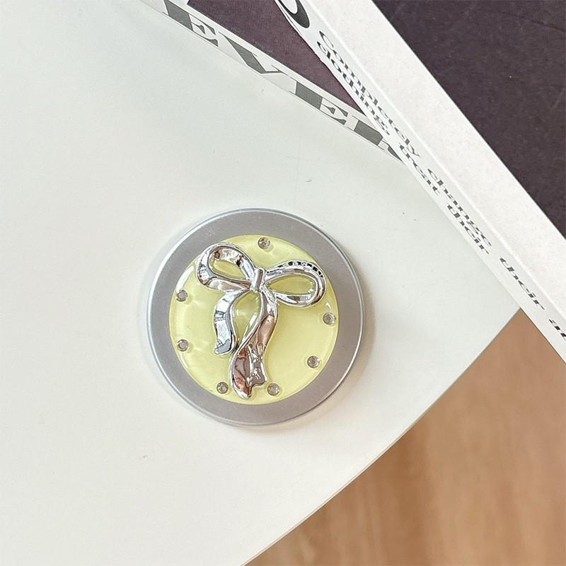 Korean Style Adhesive Phone Airbag Holder Magnetic Magsafe Suitable Original Solid Color Bow Women s Fashion
Korean Style Adhesive Phone Airbag Holder Magnetic Magsafe Suitable Original Solid Color Bow Women s Fashion
